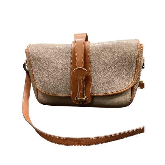 Vintage Dooney &Bourke Crossbody Women’s 1Size Pebbled Leather Flap Oner Closure - Picture 1 of 9